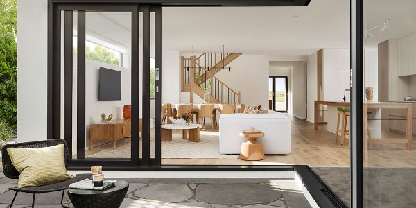 Rehabilitación / Reformas de Casas Benizalón · Cambiar Ventanas y Persianas